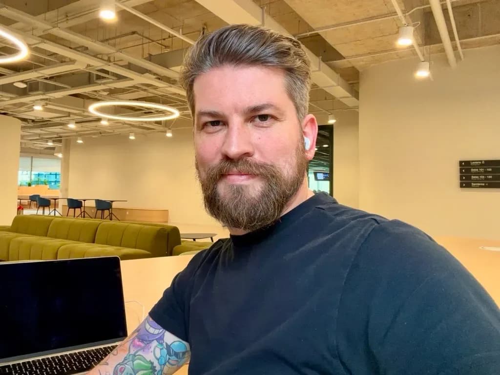 Erros Comuns na Implementação de IA: Lições do Fundador da Pixelwolf